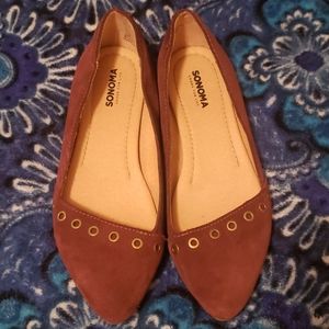 Pointed toe dress flats